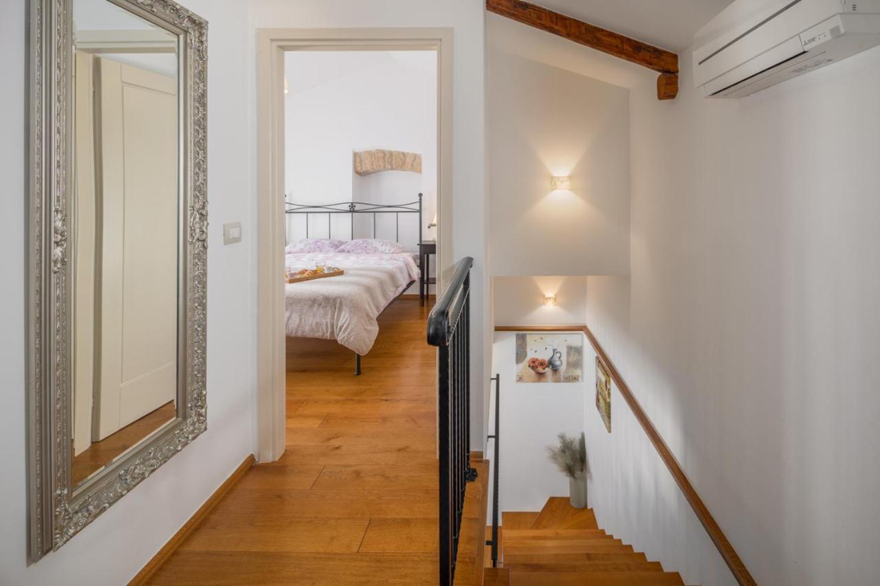 Casa Vita Holiday Home Porec Exterior photo